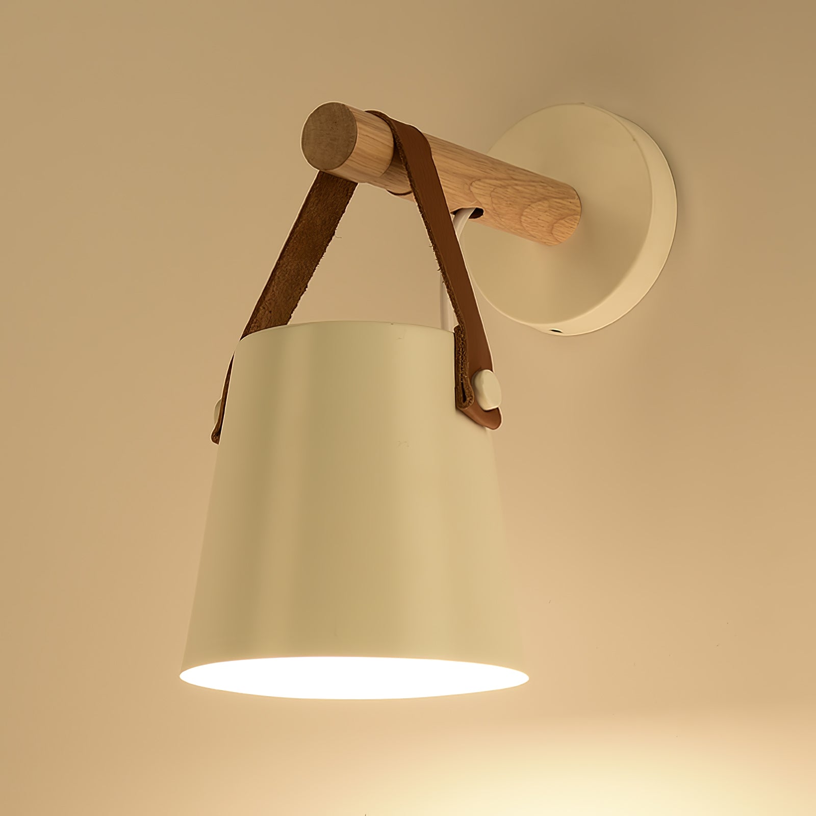 Scandinavian Wooden Wall Lamp Conical Design | Leather Strap Detail | E26/E27 LED Compatible | Modern Indoor Lighting