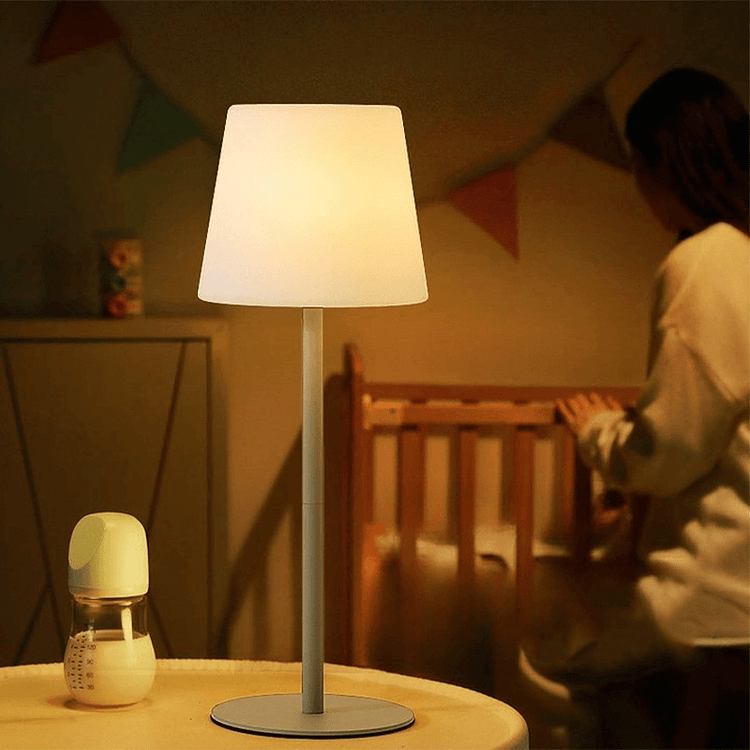 Wireless Table Lamp