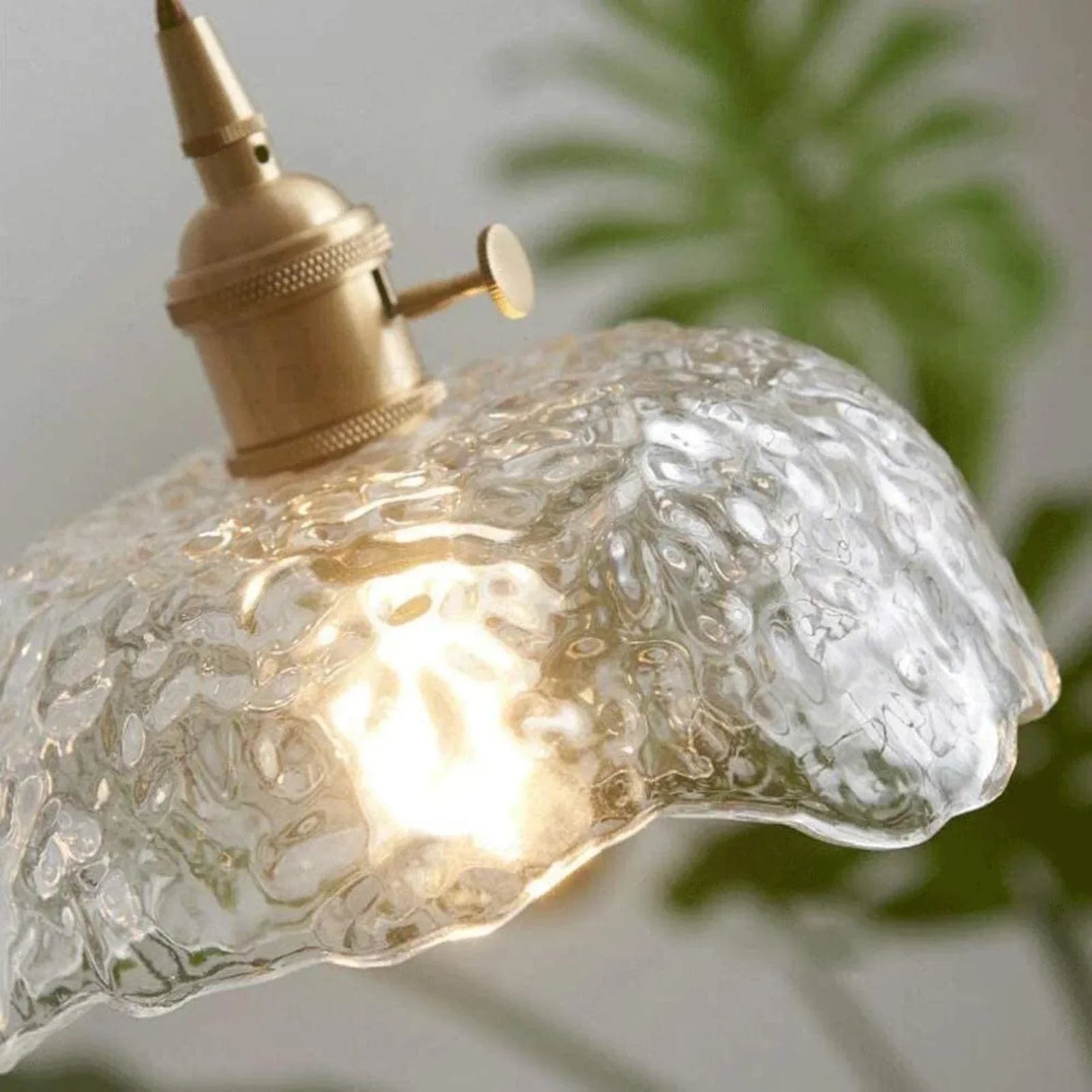Irregular Glass Pendant Lamp | Brass & Glass Design | E27 Socket | Modern Decorative Hanging Light | Indoor Ceiling Lighting