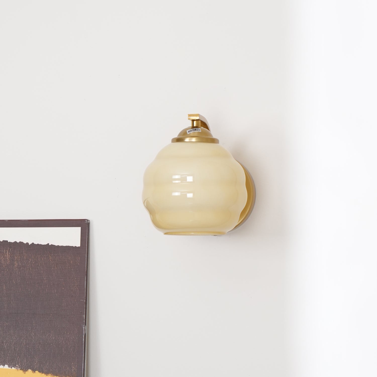 Art Deco Vintage Wall Lamp Glass Shade | Gold or Chrome Finish | E26 E27 LED Compatible | Classic Indoor Wall Lighting