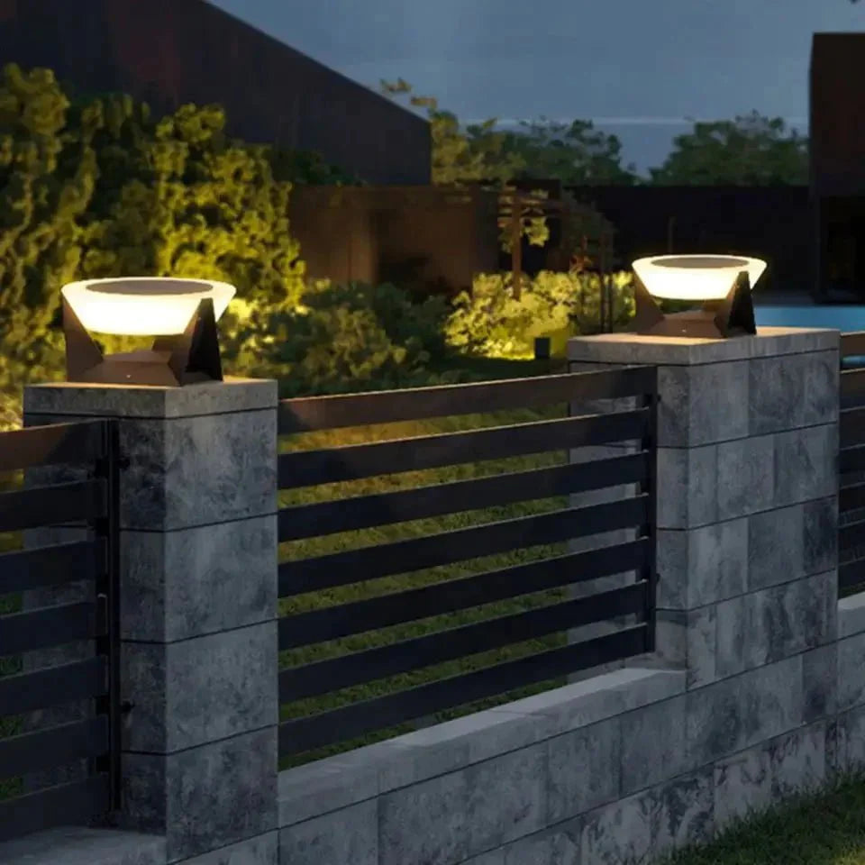 Outdoor Lighting – Solar Garden Lights