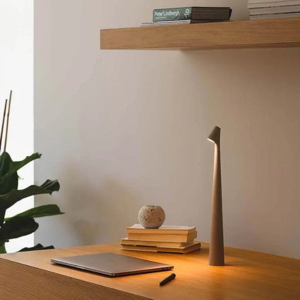 Lumina I Portable Table Lamp