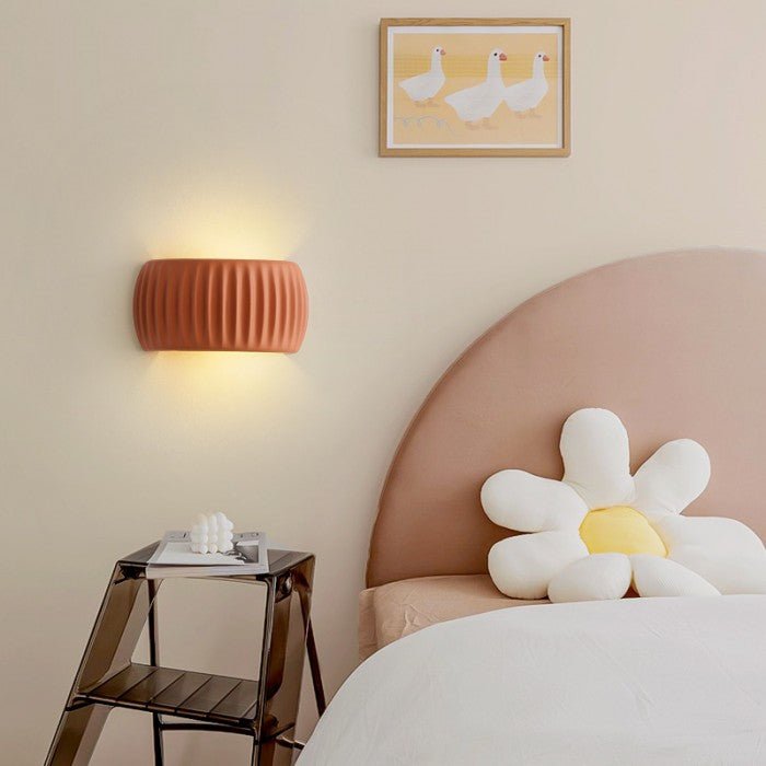 Modern Art Deco Resin Ribbed Wall Lamp | Scandinavian Design | G9 10W Wall Light | White Green Orange | Indoor Ambient Lighting