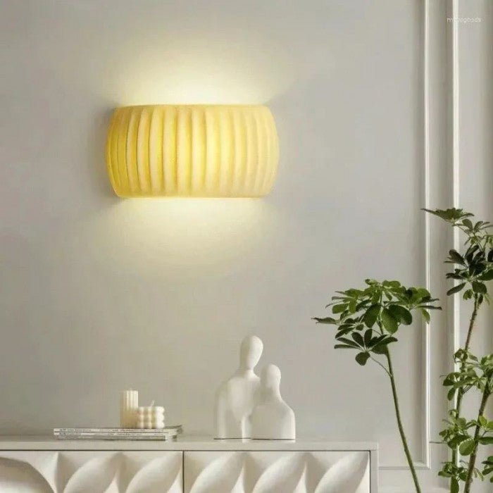 Modern Art Deco Resin Ribbed Wall Lamp | Scandinavian Design | G9 10W Wall Light | White Green Orange | Indoor Ambient Lighting