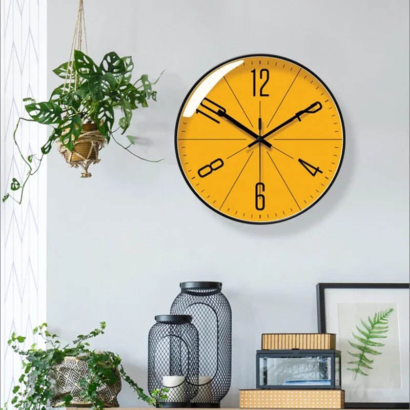 Norviga Noir | Black Wall Clock in Scandinavian Design with Quartz Movement
