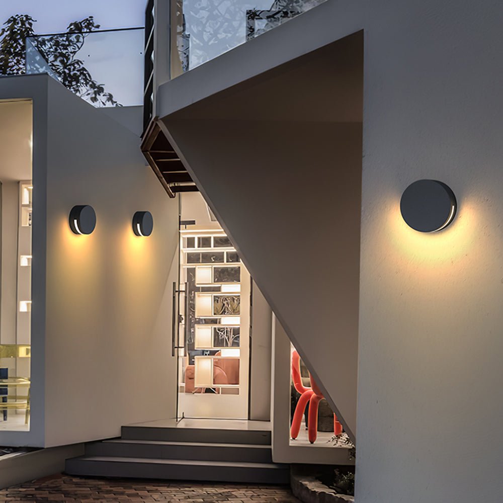 Modern Round Outdoor Wall Lamp IP65 Waterproof | Metal Glass LED Sconce | Warm Light Entrance & Garden Lighting Ø14cm