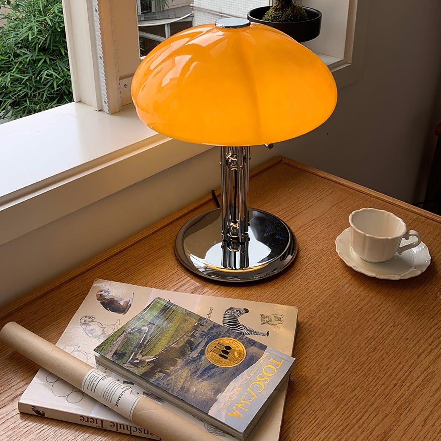 Mushroom Bauhaus Table Lamp