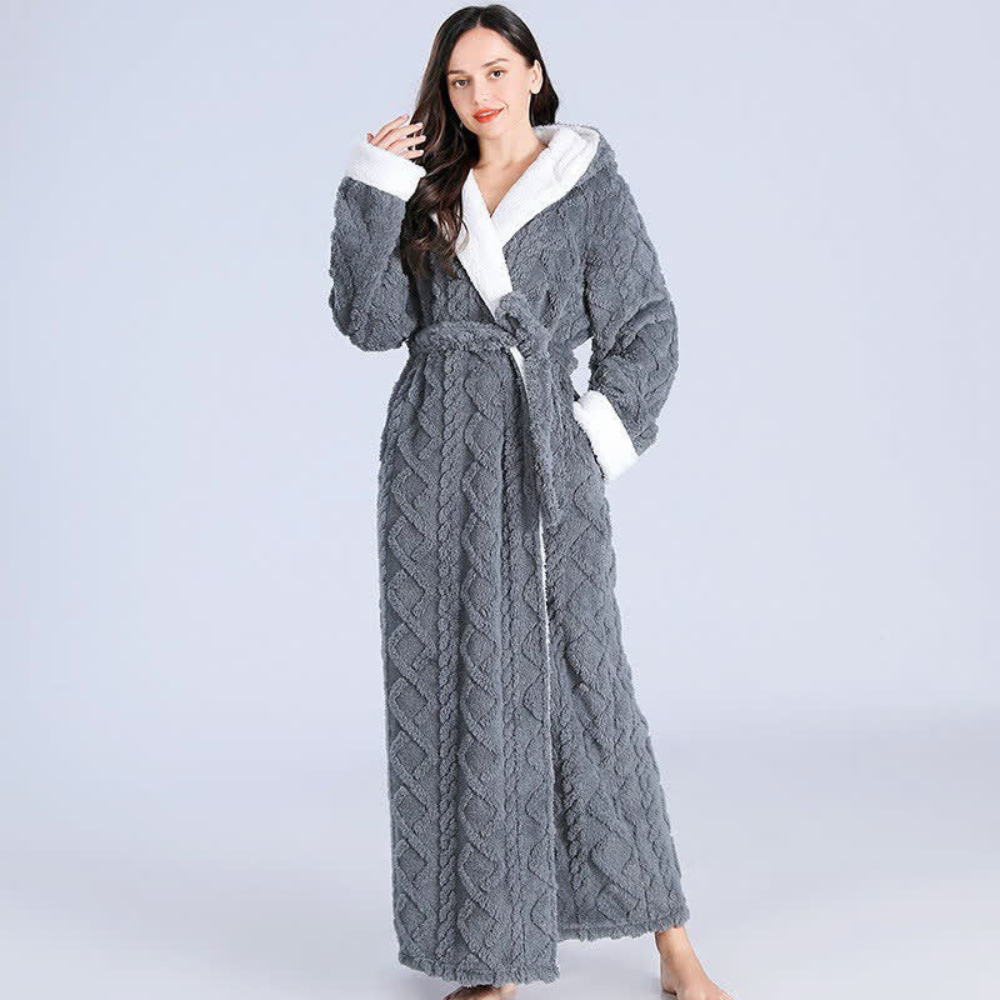Plush Bathrobe for Men & Women | Hooded Robe | Wohlina