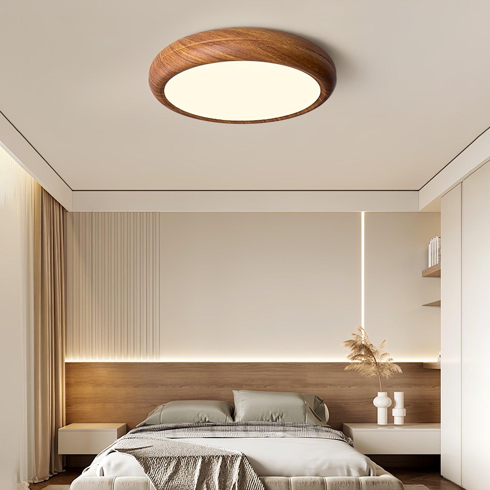 Round Ceiling Lamp with Wood Grain