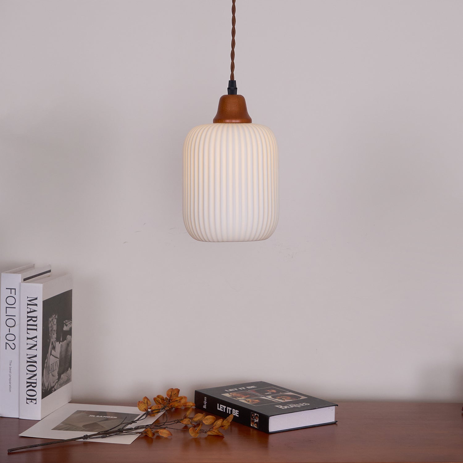 Ceramic Pendant Light for Dining Room & Bedroom | Scandinavian Oak Design | E26/E27 Socket | Rustic Minimalist Hanging Lamp