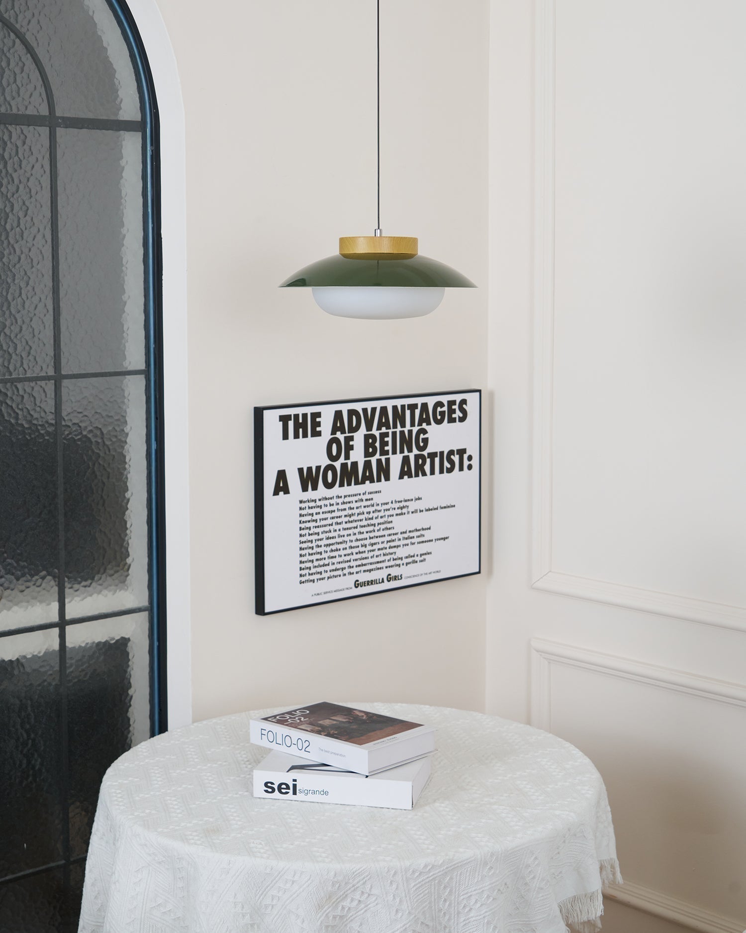 Scandinavian Pendant Lamp for Kitchen & Dining | Dish-Shaped Minimalist Light | Wood Accent Design | E27 Socket | 28cm