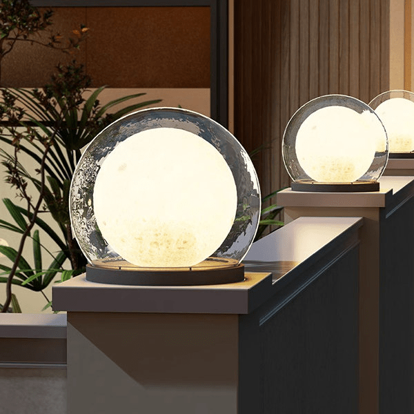 Outdoor Solar Column Light for Garden & Pathway | Moon-Shaped IP65 Waterproof Lamp | Stainless Steel LED | 20–40cm